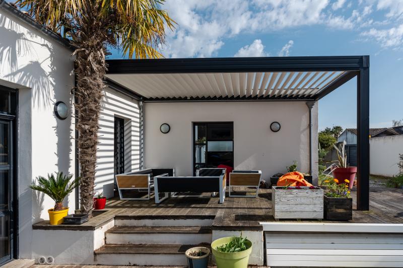 Pergolas sur mesure, comment créer un espace extérieur personnalisé